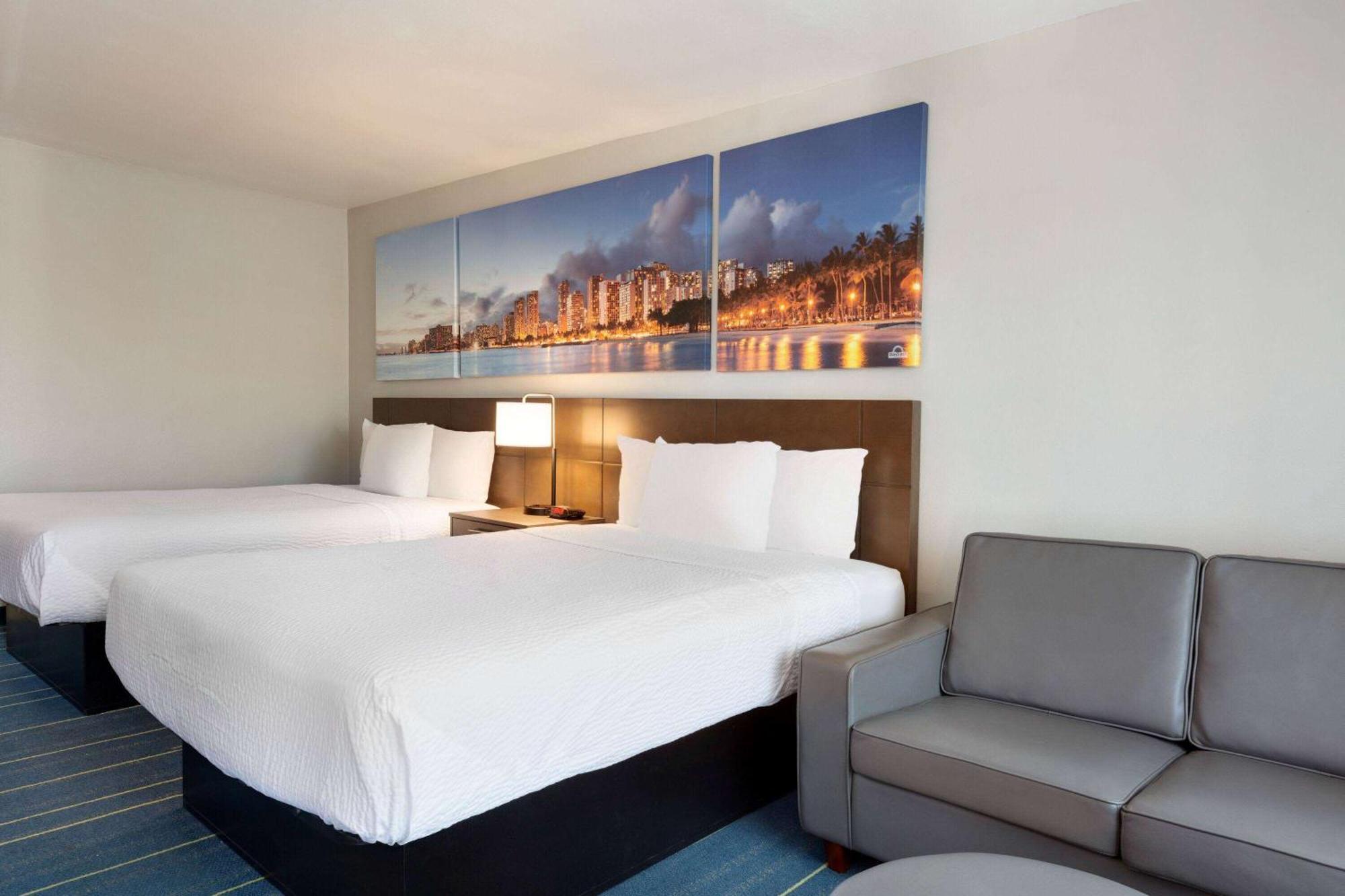 Days Inn & Suites By Wyndham Anaheim At Disneyland Park Eksteriør bilde