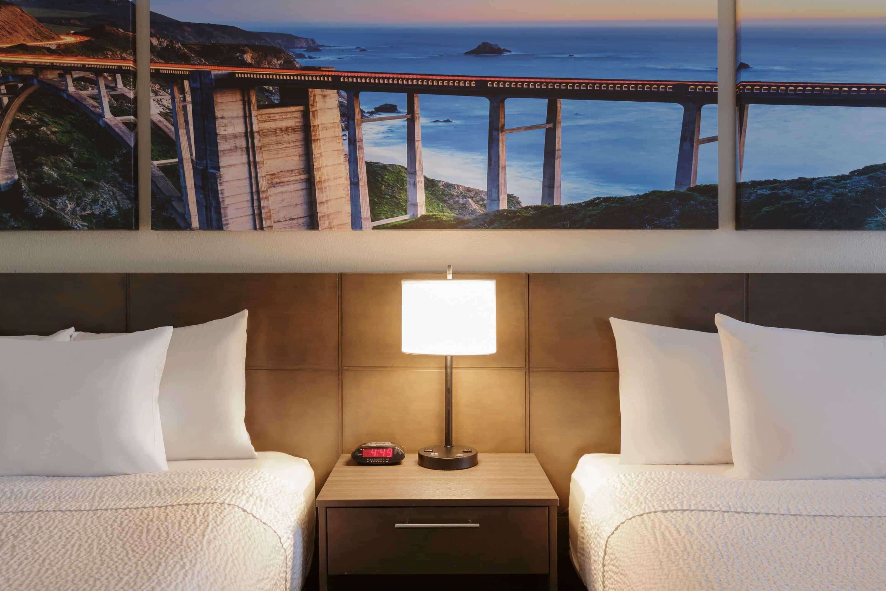 Days Inn & Suites By Wyndham Anaheim At Disneyland Park Eksteriør bilde